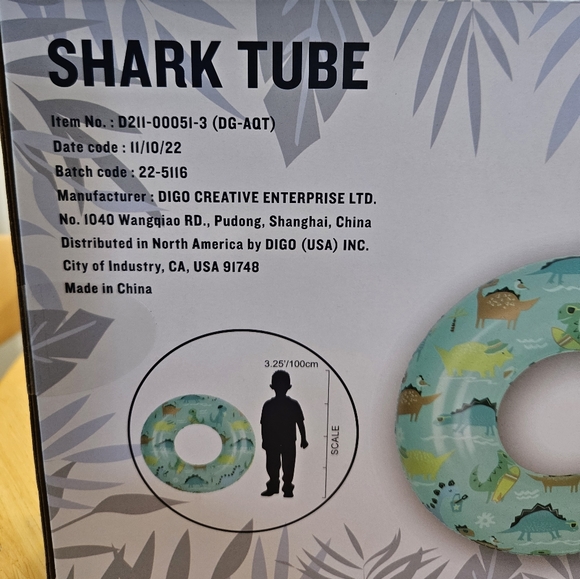 NEW Tommy Bahama kids inflatable tube shark print - Picture 3 of 3